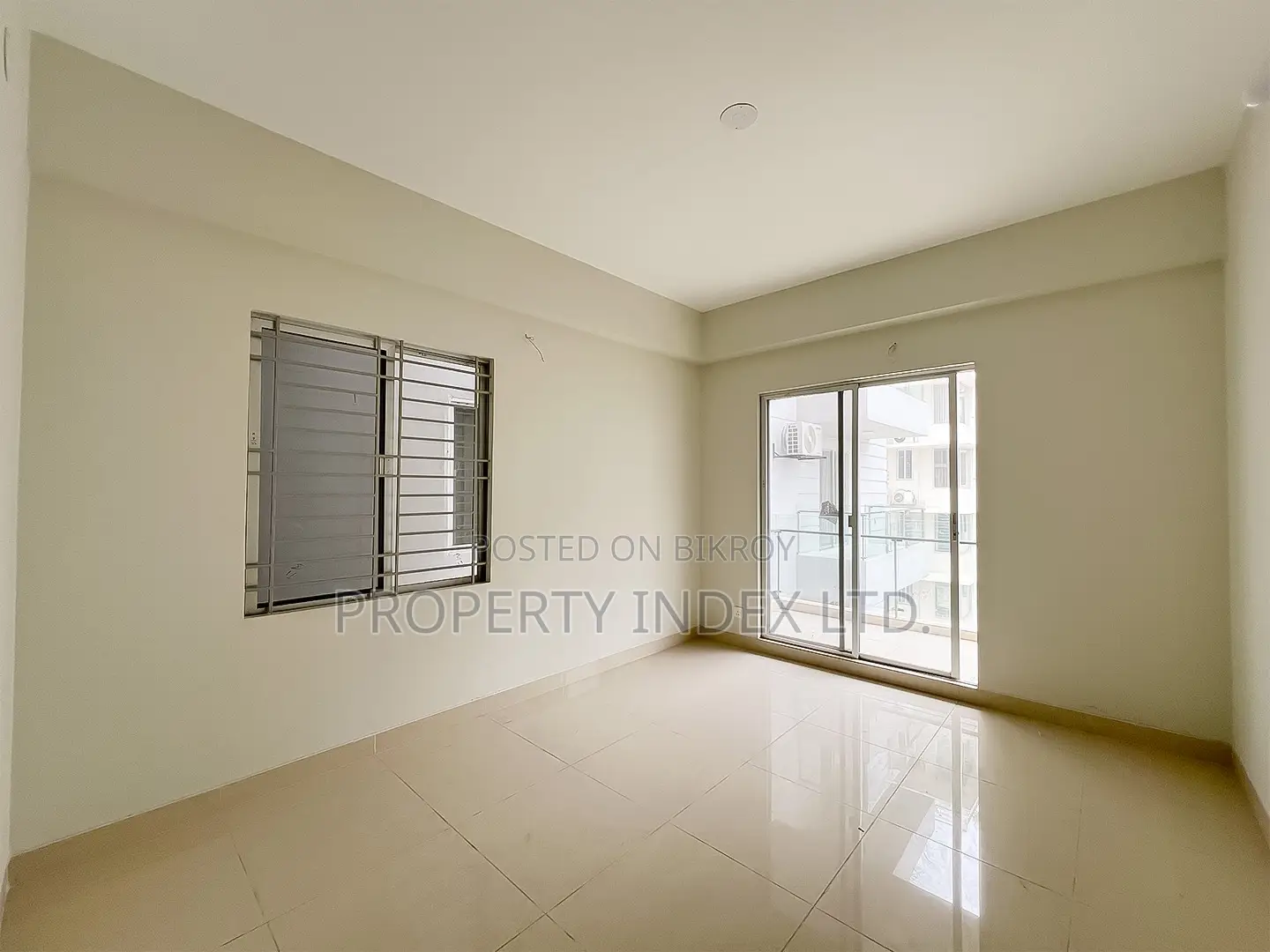 ๐ข Flat for Sale! 1920 Sq.Ft. Apartment at Bashundhara R/A, C Block in Basundhara