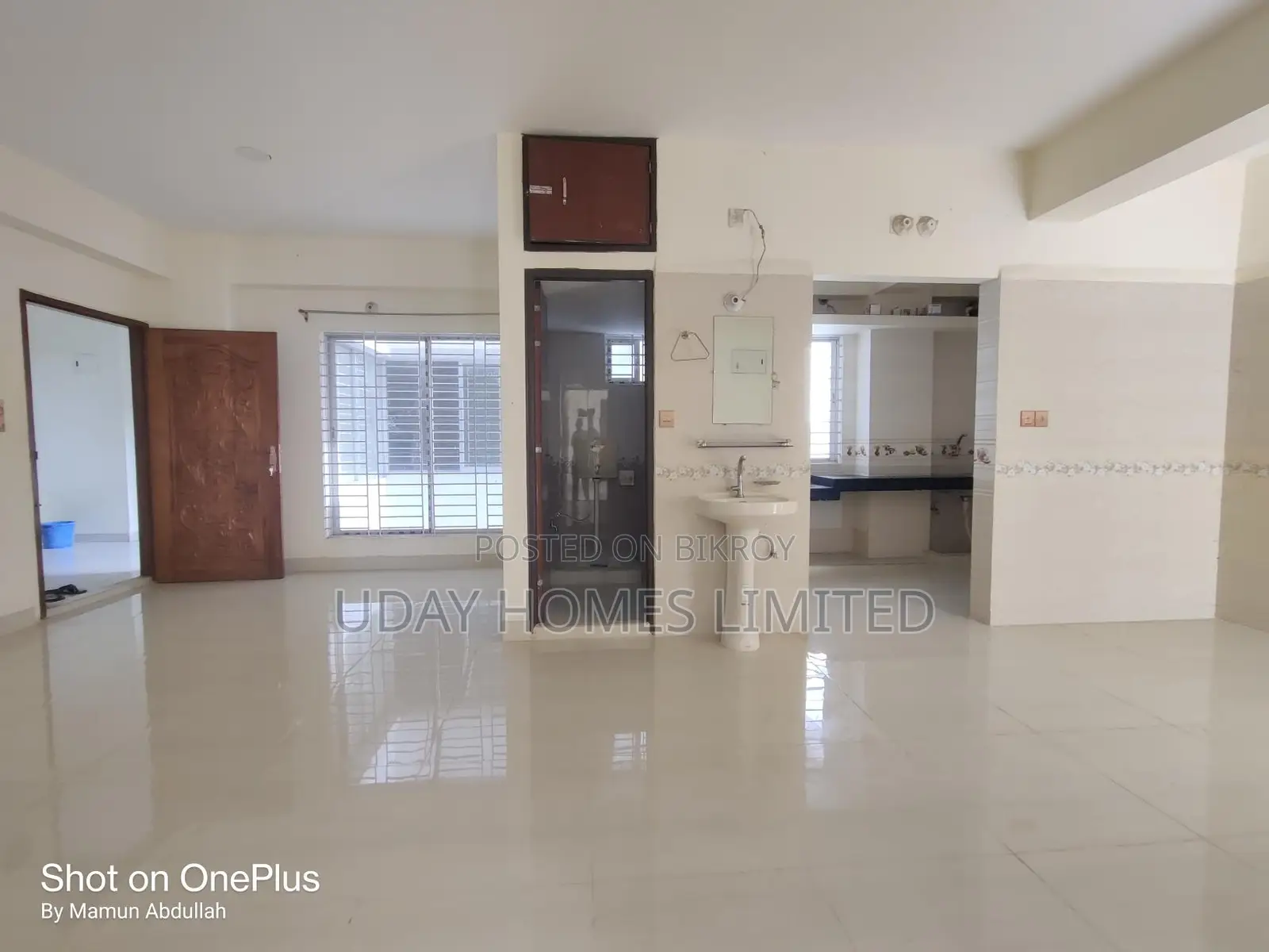 Ready Flat for Sale at Special Price in Badda