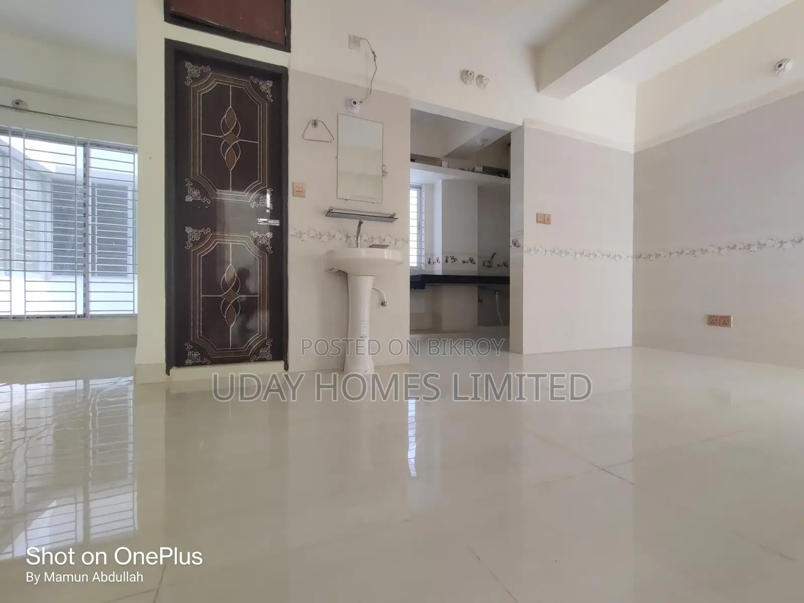 Ready Flat for Sale at Special Price in Badda