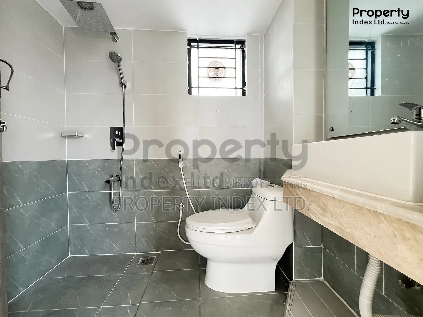 Flat for Sale! 2400 sqft Apartment at Bashundhara R/A, J Block in Basundhara