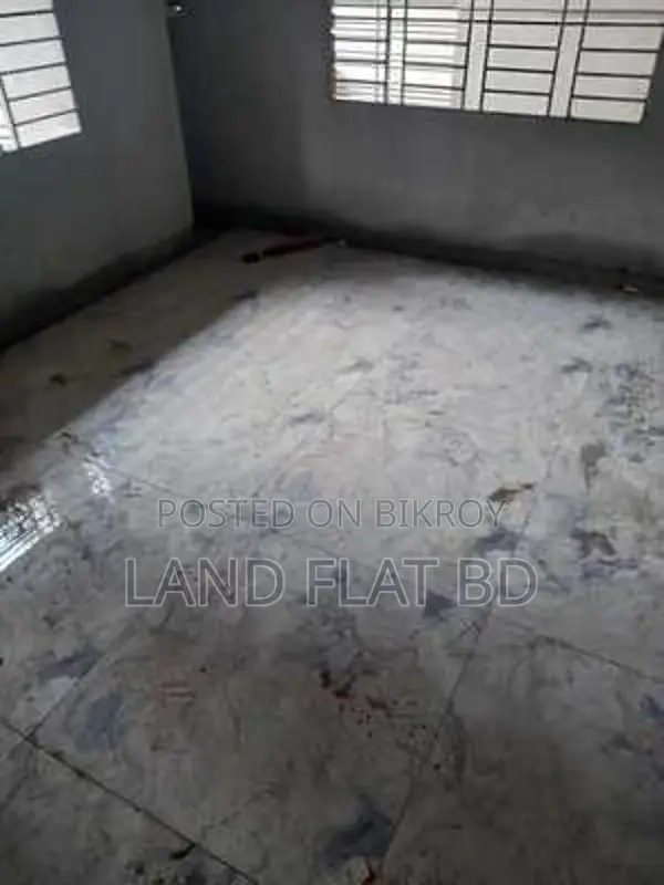 READY FLAT FOR SALE @ 1250 SFT NORTH FACING. in Jatrabari
