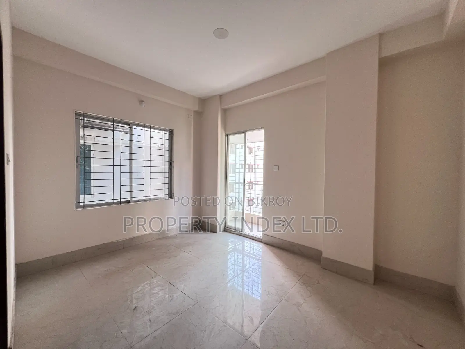 Ready Apartment For Sale! 1700 Sqft Flat At Bashundhara J Block in Basundhara