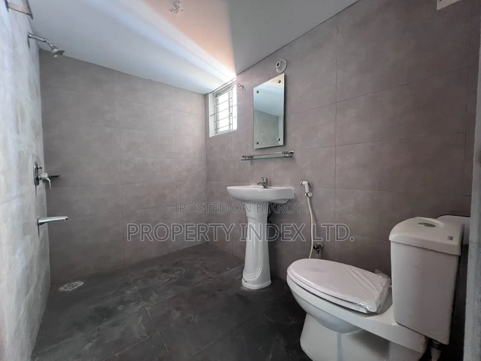 Ready Apartment For Sale! 1700 Sqft Flat At Bashundhara J Block in Basundhara