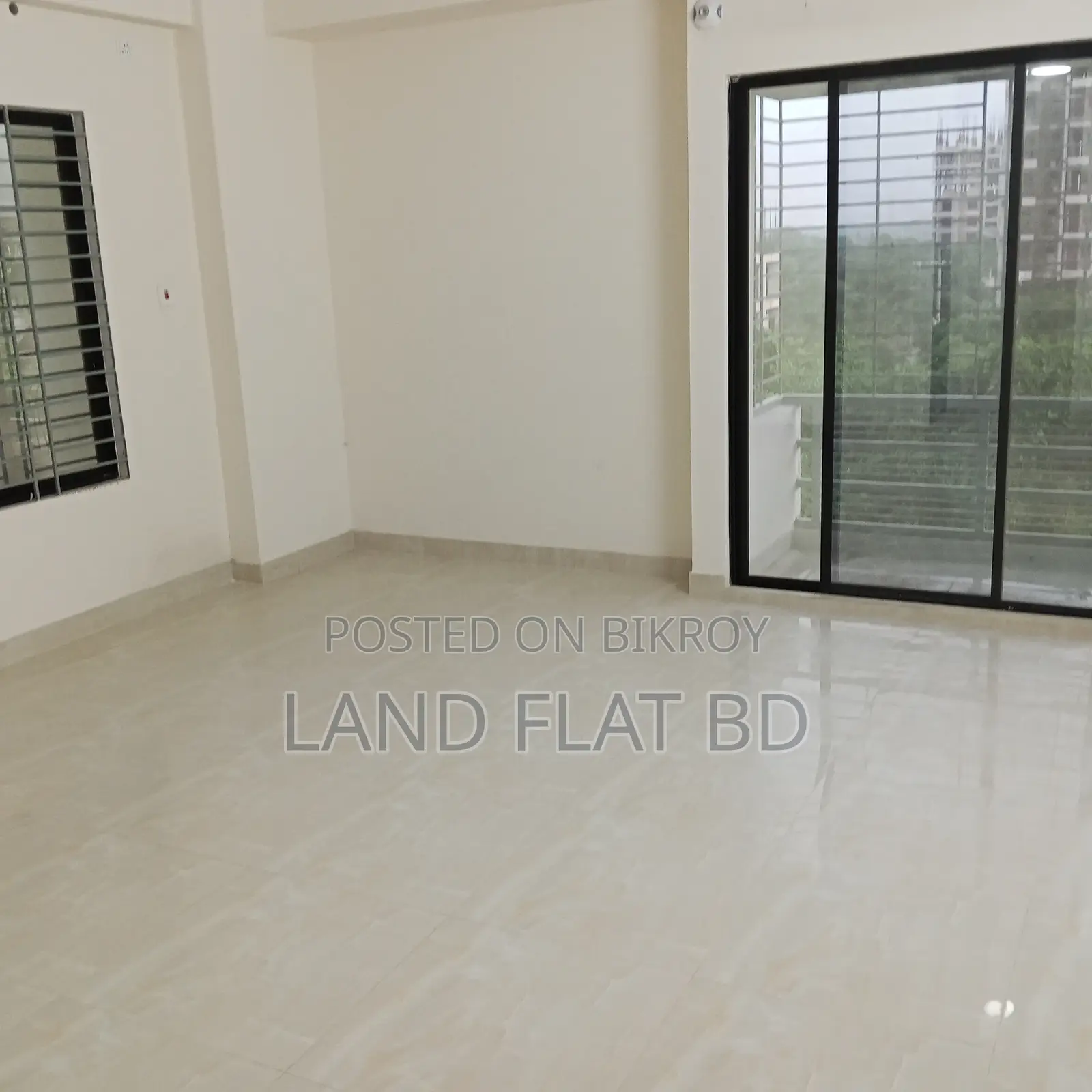 1550 SqFt Flat for Sale in Keraniganj
