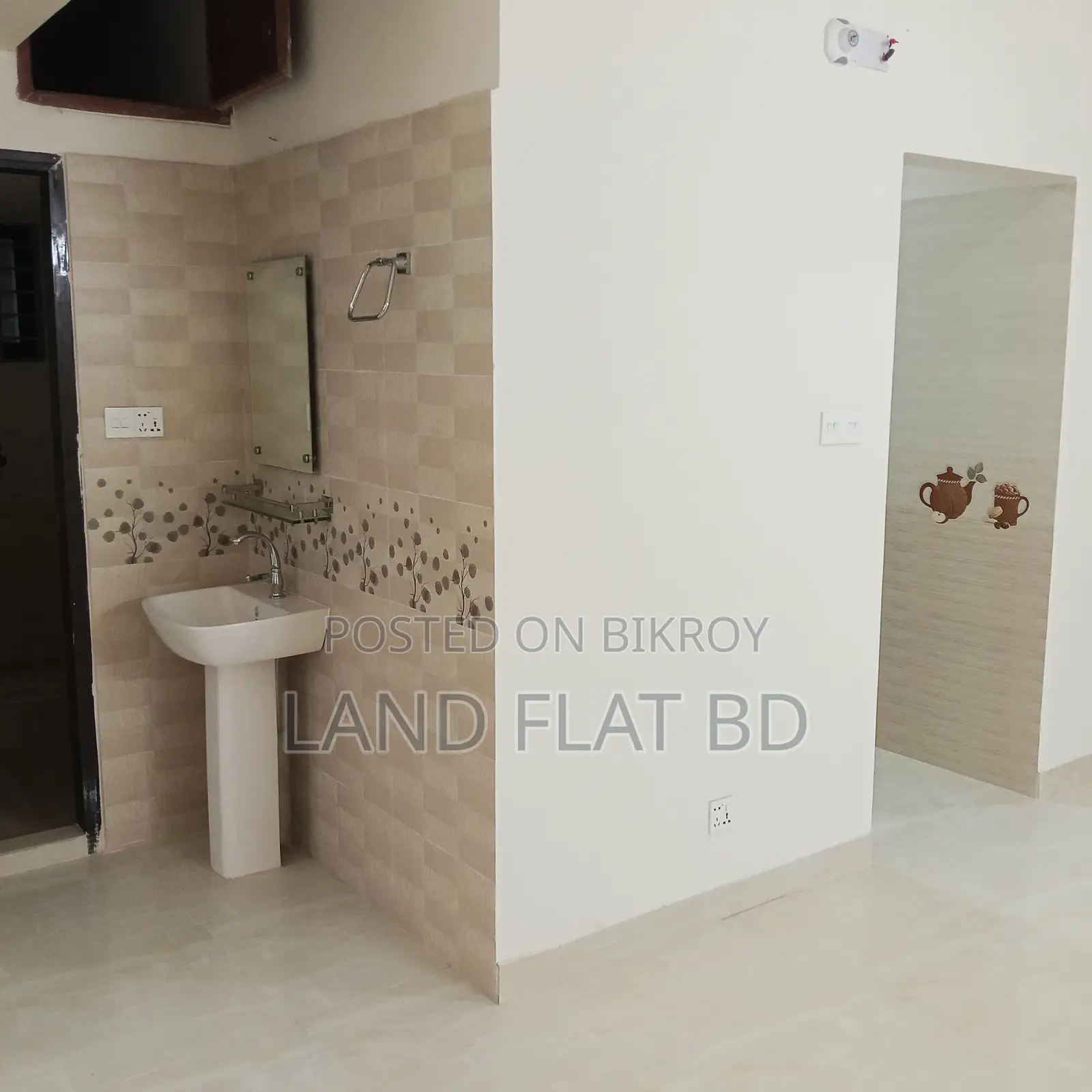 1550 SqFt Flat for Sale in Keraniganj
