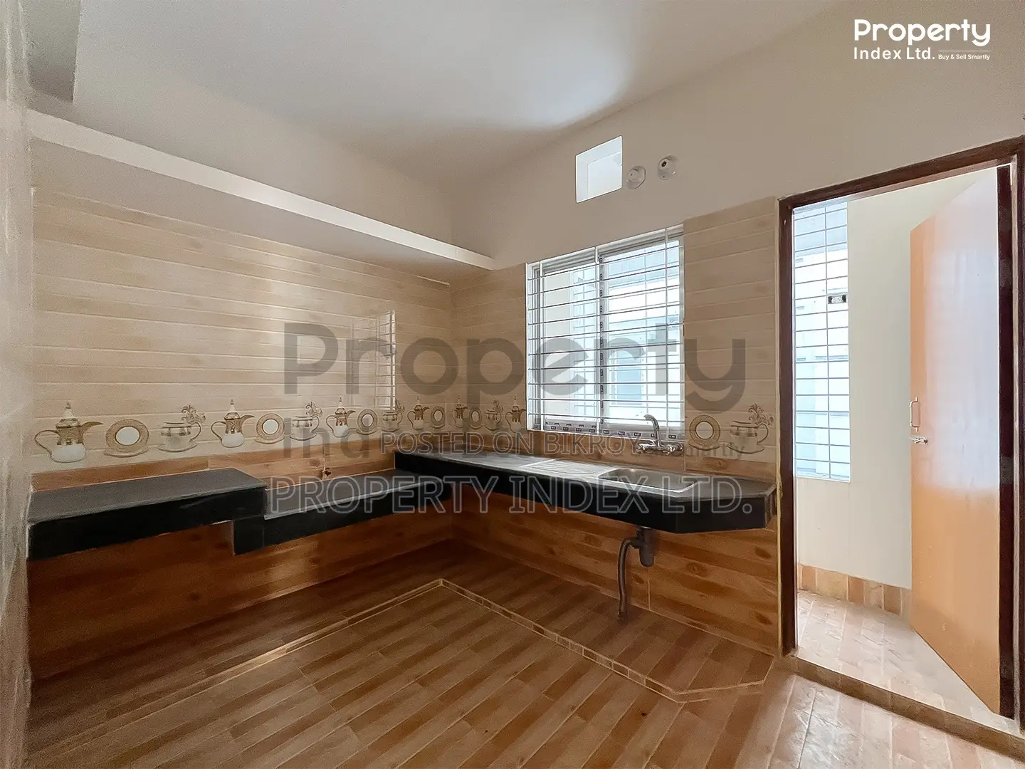 Ready flat for Sale! 2200 sqft at Bashundhara D Block in Basundhara
