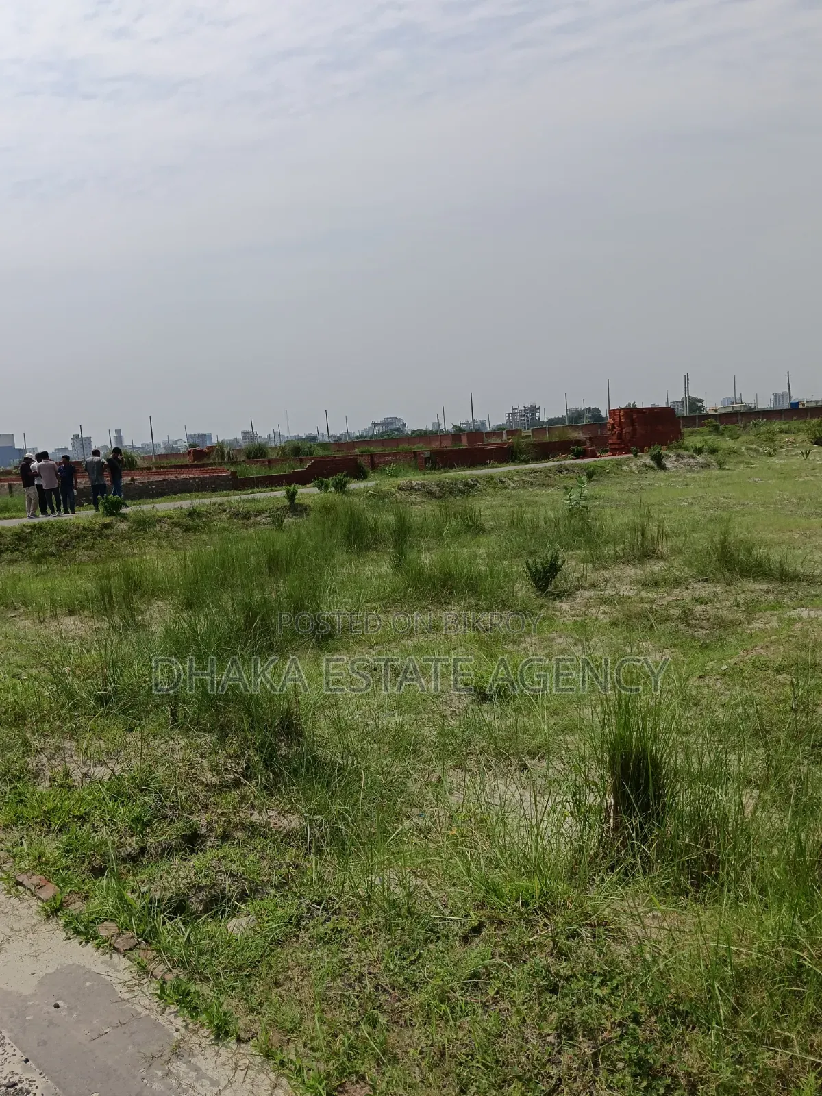 Urgent P-Ext, 4 Katha Plot Sale in Basundhara