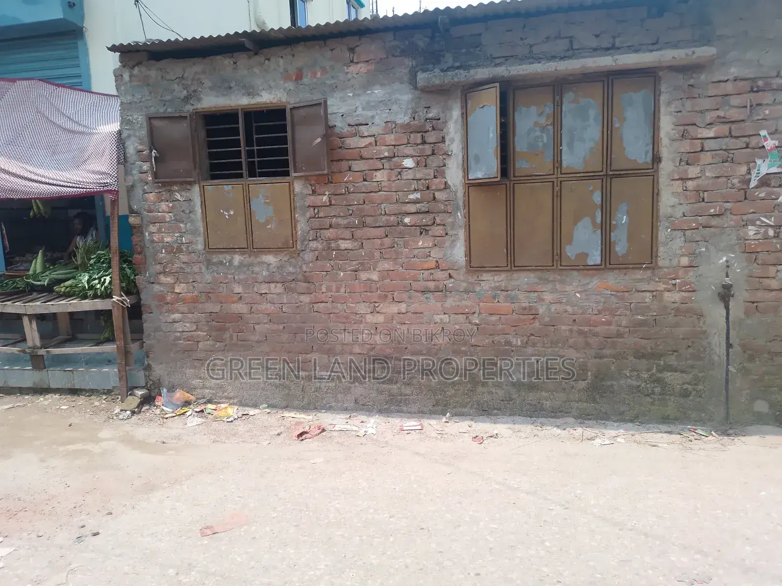 Khejurbag Semi-Pucca House for Sale in Keraniganj