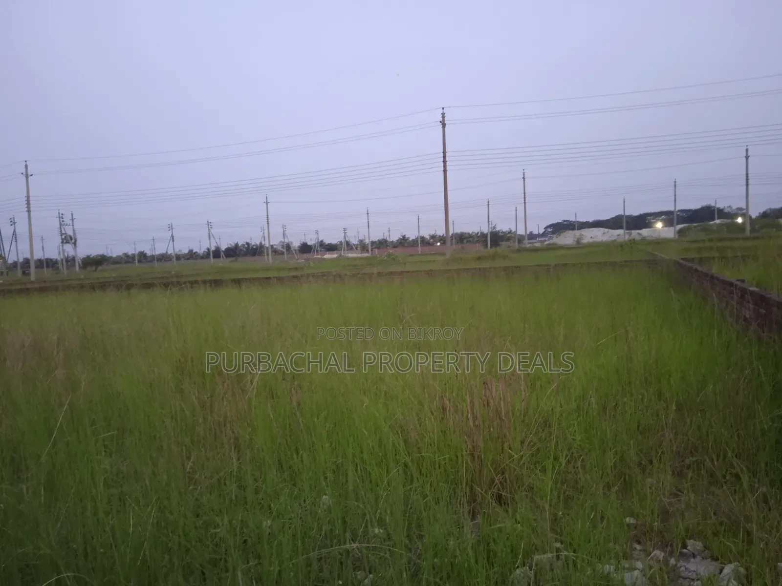 8 Katha plot for sale in a prime location of Block A, Swadesh Sunvalley. in Badda
