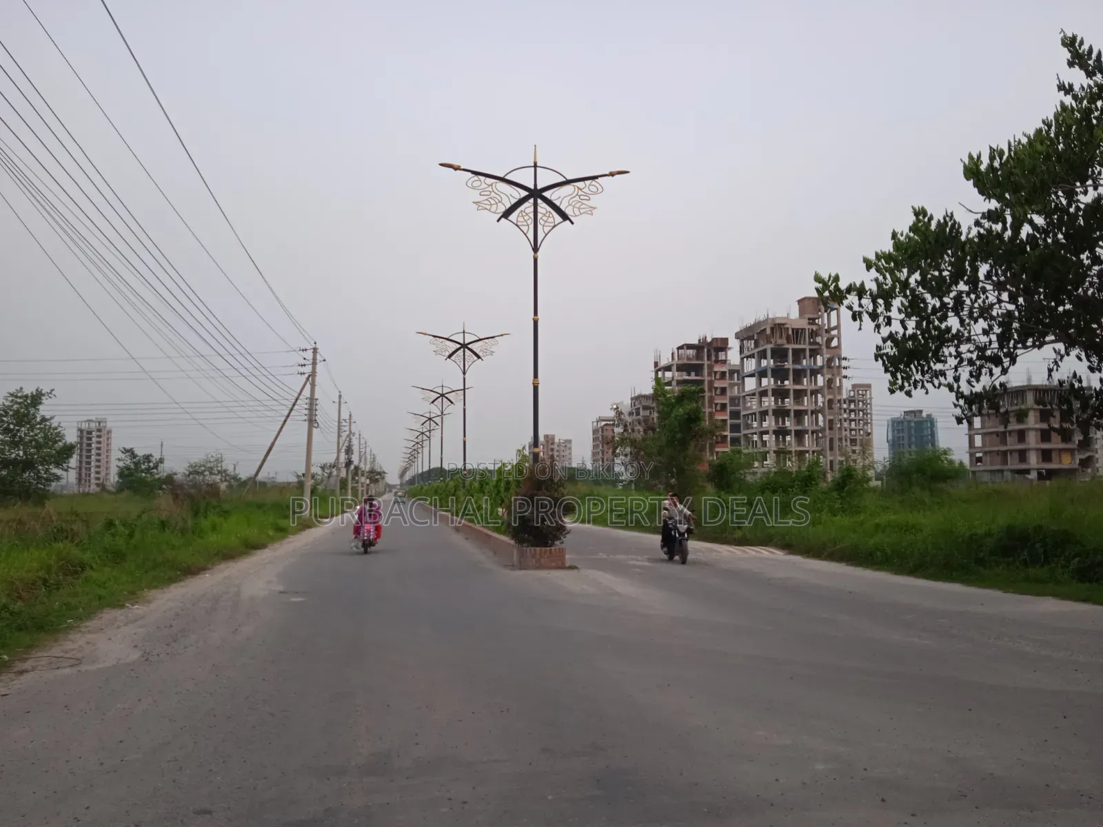 8 Katha plot for sale in a prime location of Block A, Swadesh Sunvalley. in Badda