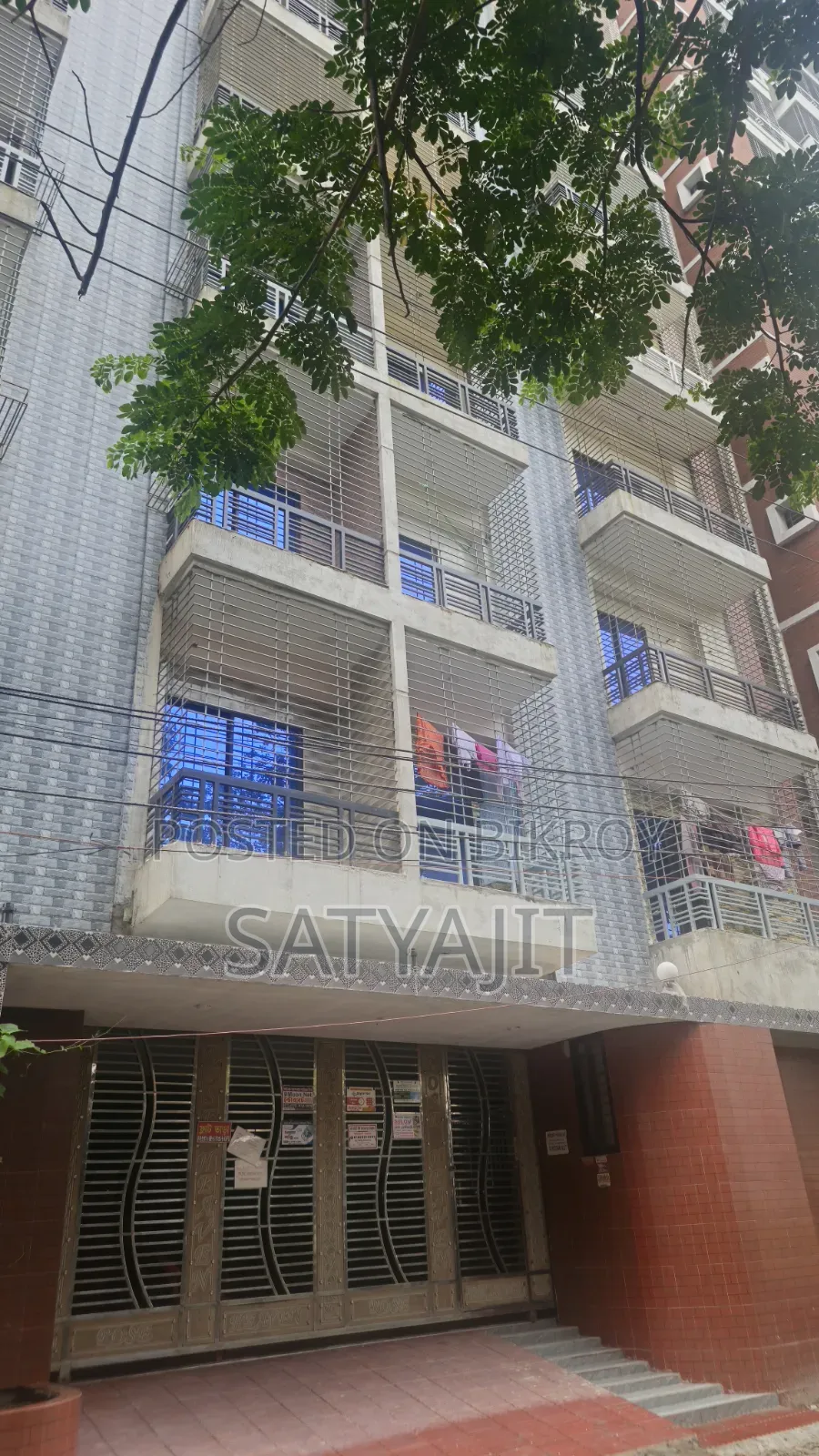 Furnished 3-bedroom Apartment in Dhaka for Sale in Dhaka Uddan