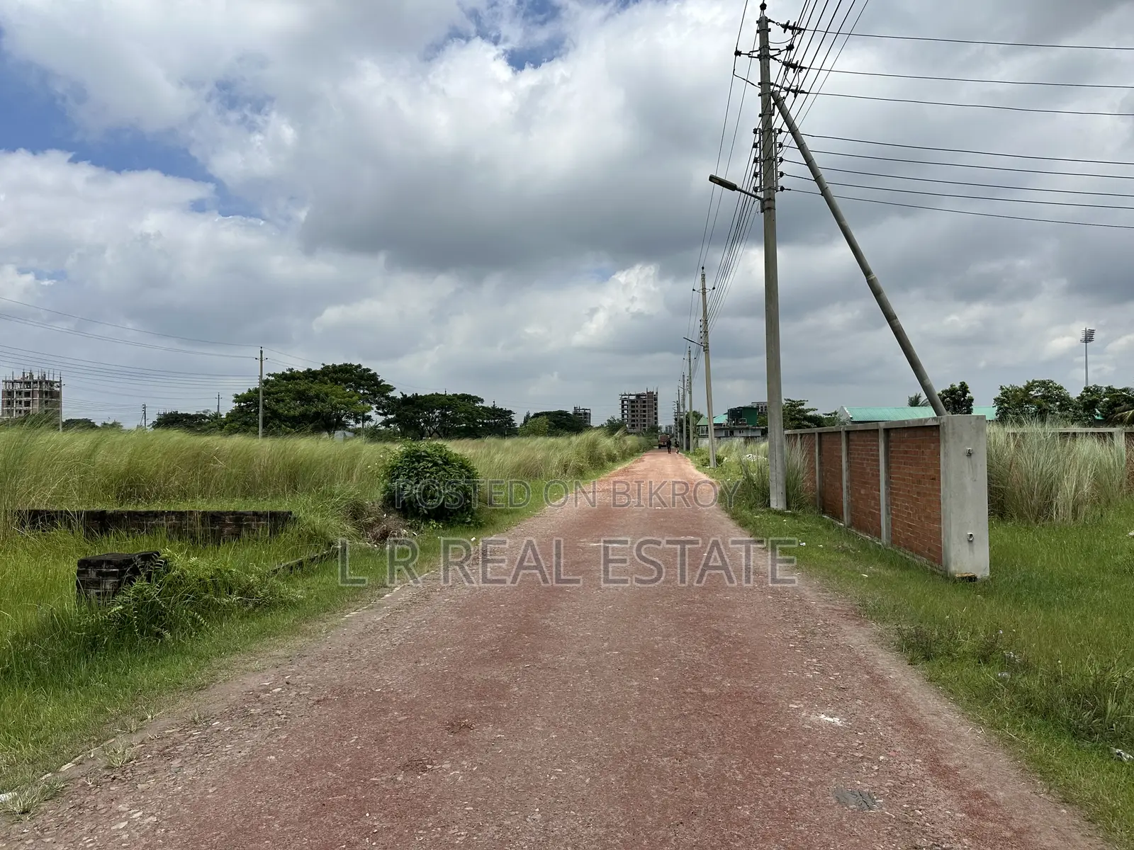 Block-P, 3-Katha, South-Face Plot Sell in Basundhara