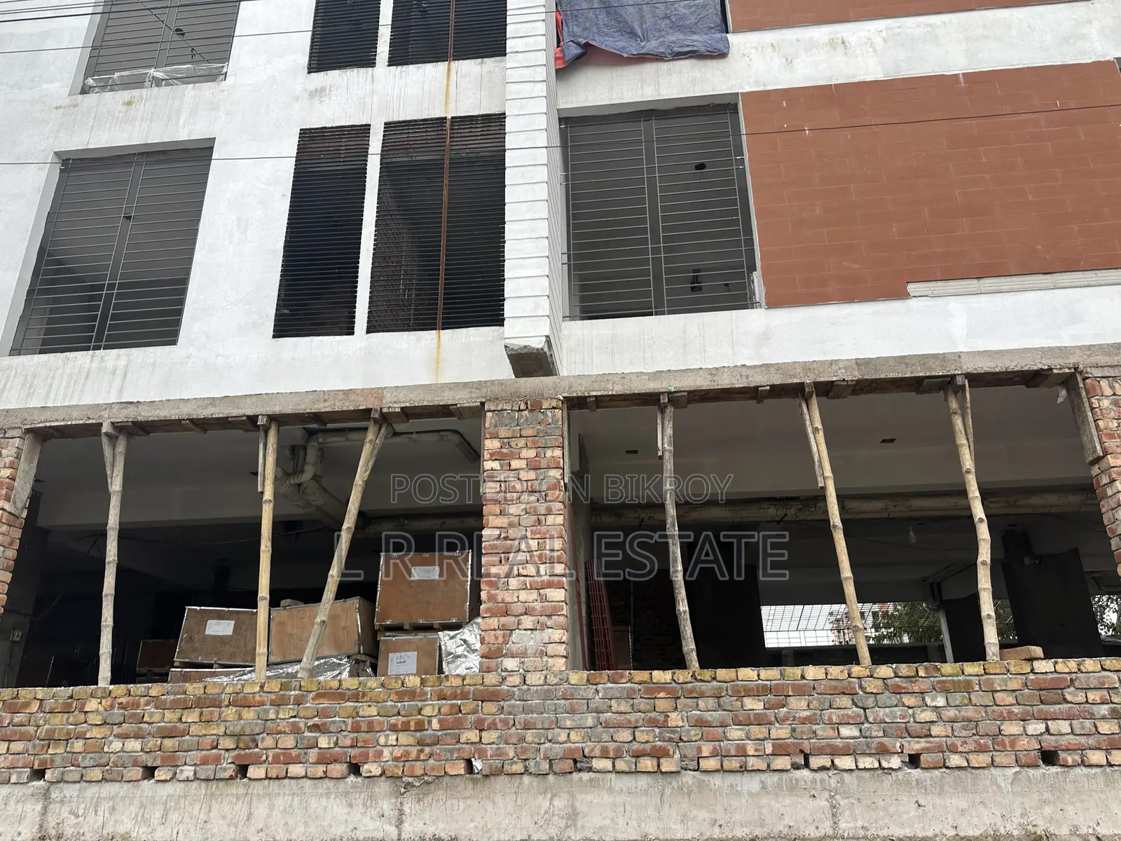L-Block, South-Face, 3-Katha, 1000-Serial, Bashundhara R/A in Basundhara