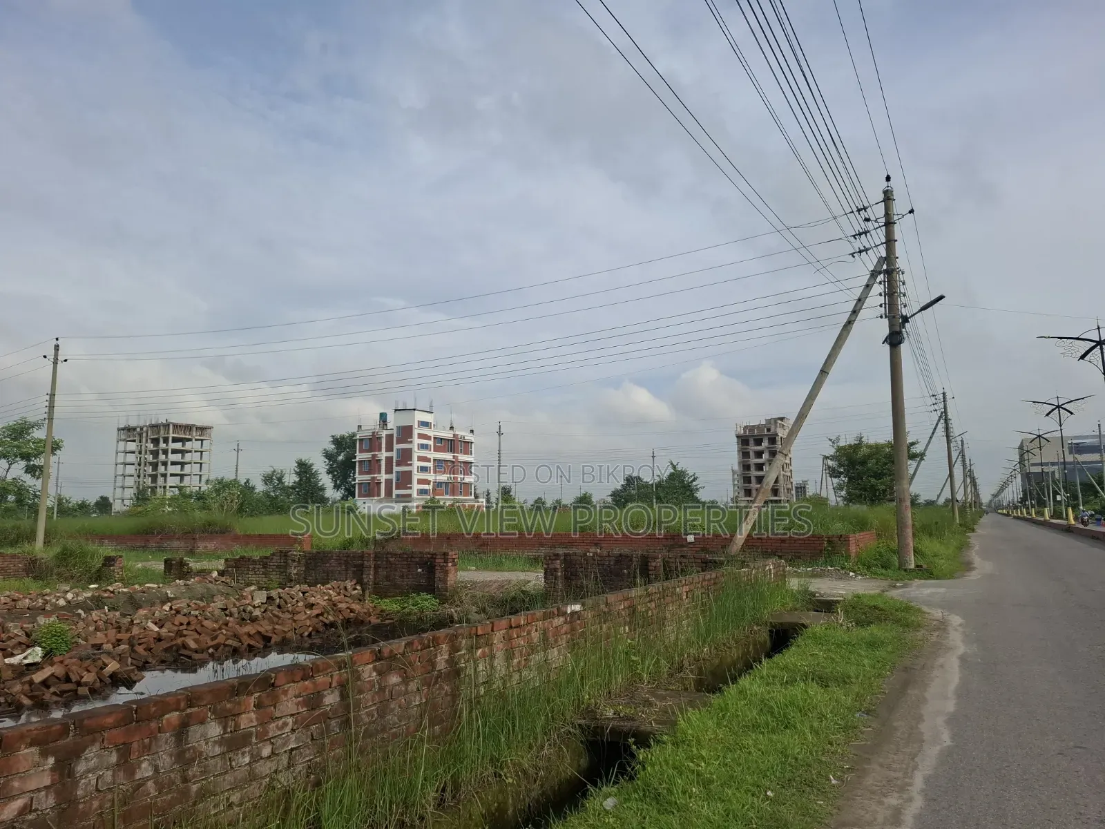 Block-N || North Facing || Very Close to Mosque in Basundhara