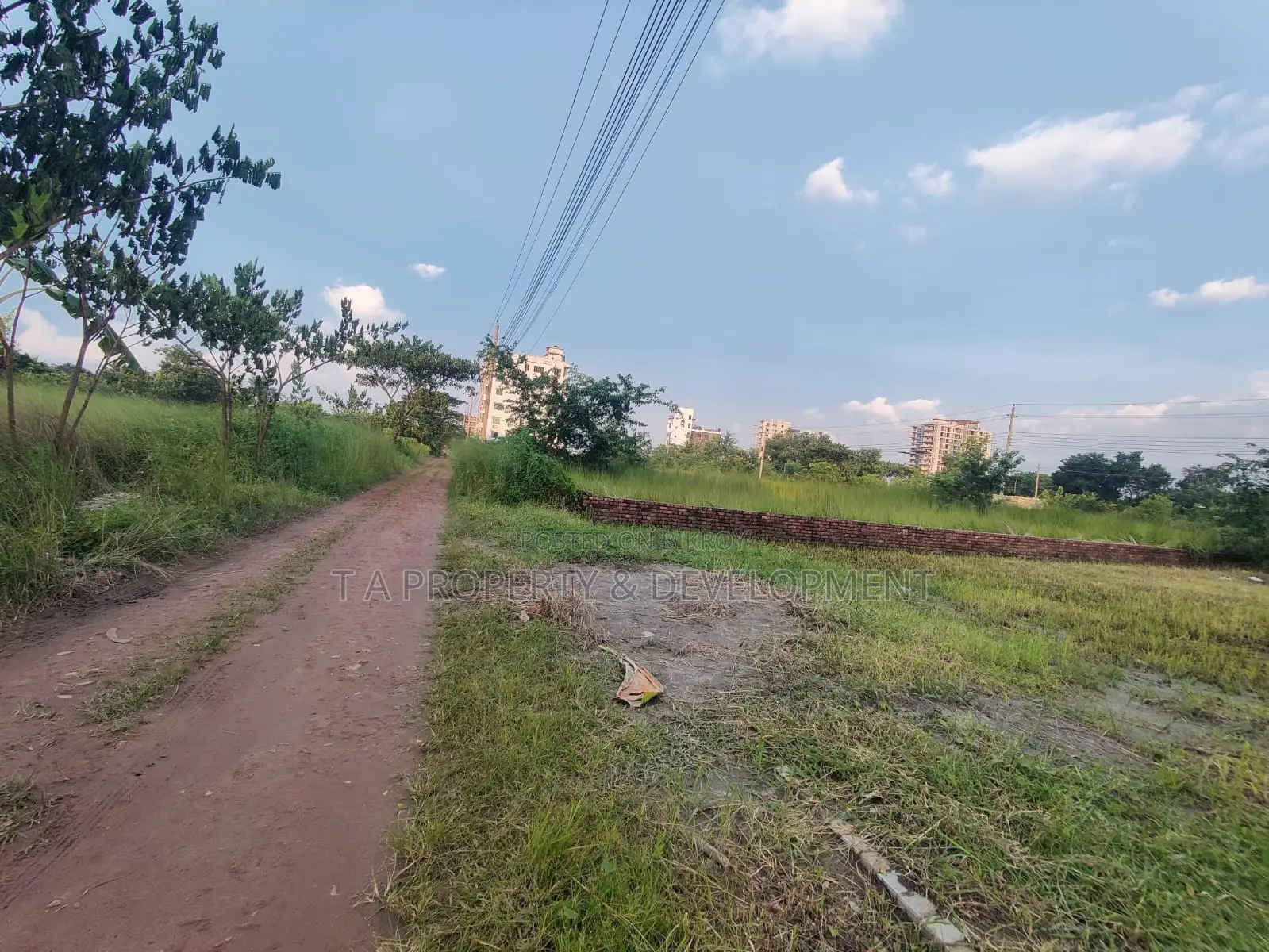 3 Katha South Facing Plot Sell N Block in Basundhara