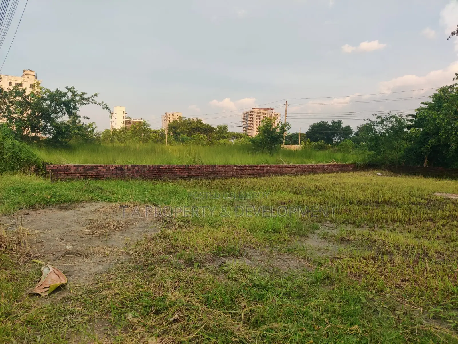 3 Katha South Facing Plot Sell N Block in Basundhara