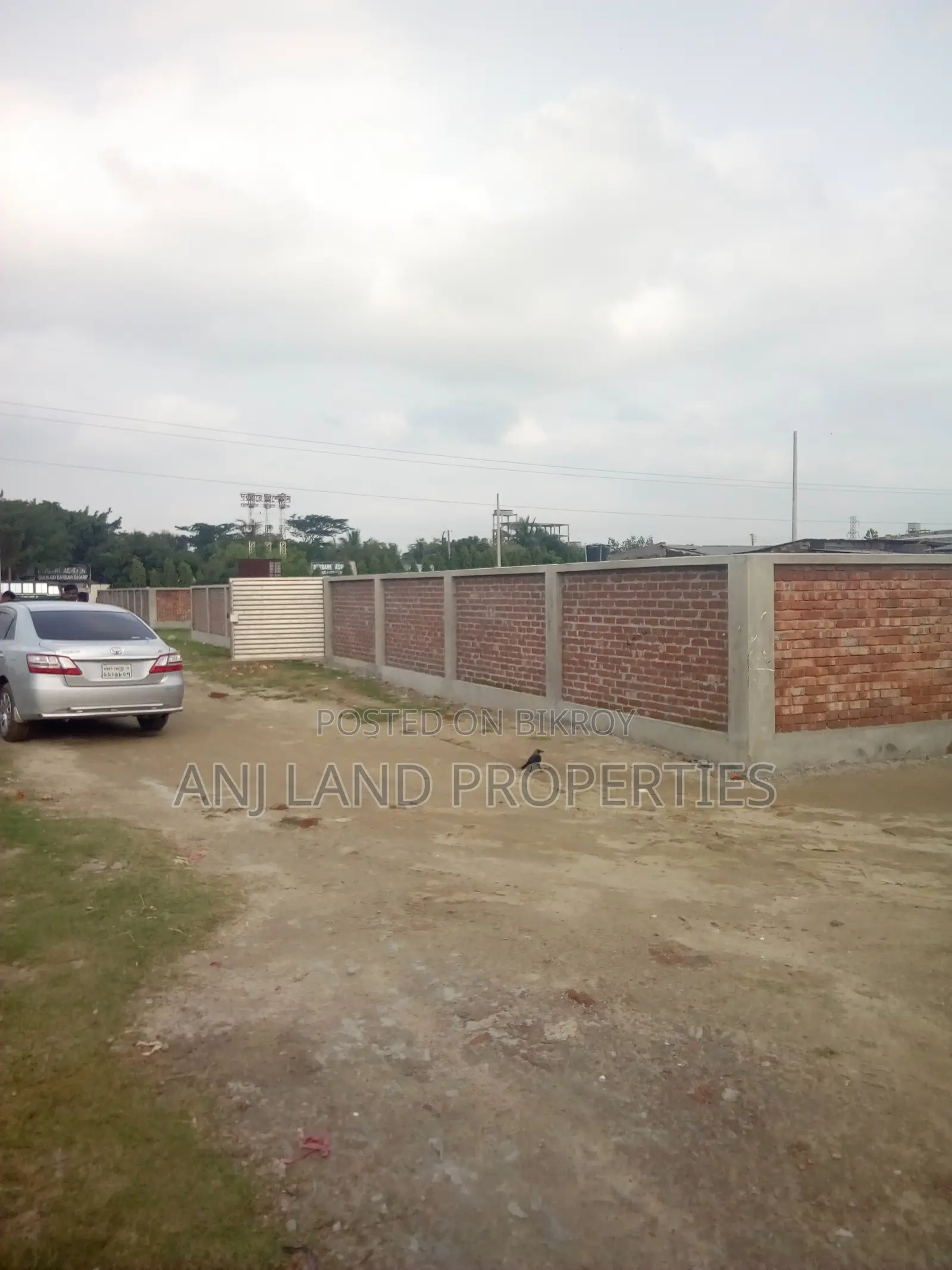 3 Katha 40 Feet Road Corner Plot in 6100 Serial for Urgent Sale in Basundhara
