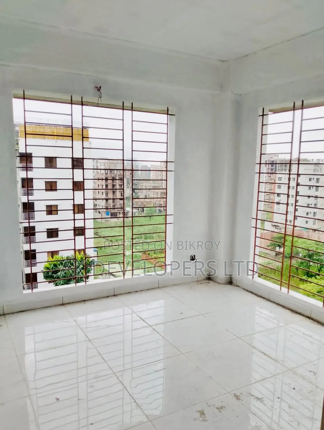 4 Bedroom Apartment in Sukoon, Basundhara for Sale in Basundhara