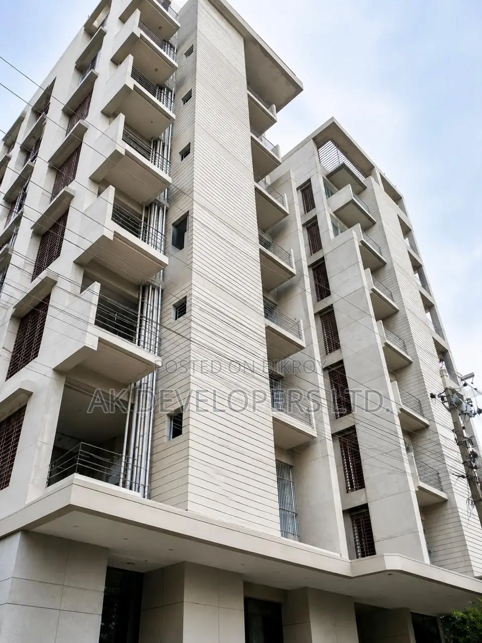 4 Bedroom Apartment in Sukoon, Basundhara for Sale in Basundhara