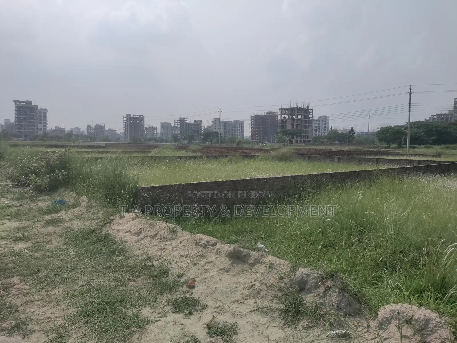 N-Extension, 5 Katha South Facing Plot Sell in Basundhara