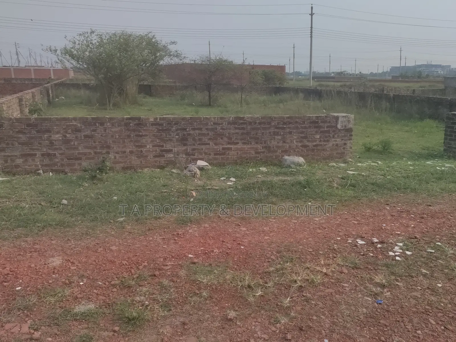P-Extension, 5 Katha South Facing Plot Sell in Basundhara