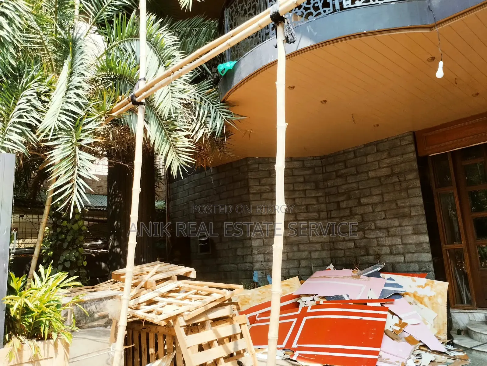 Resturent 7000 SFT Full House Rent for Banani North in Banani