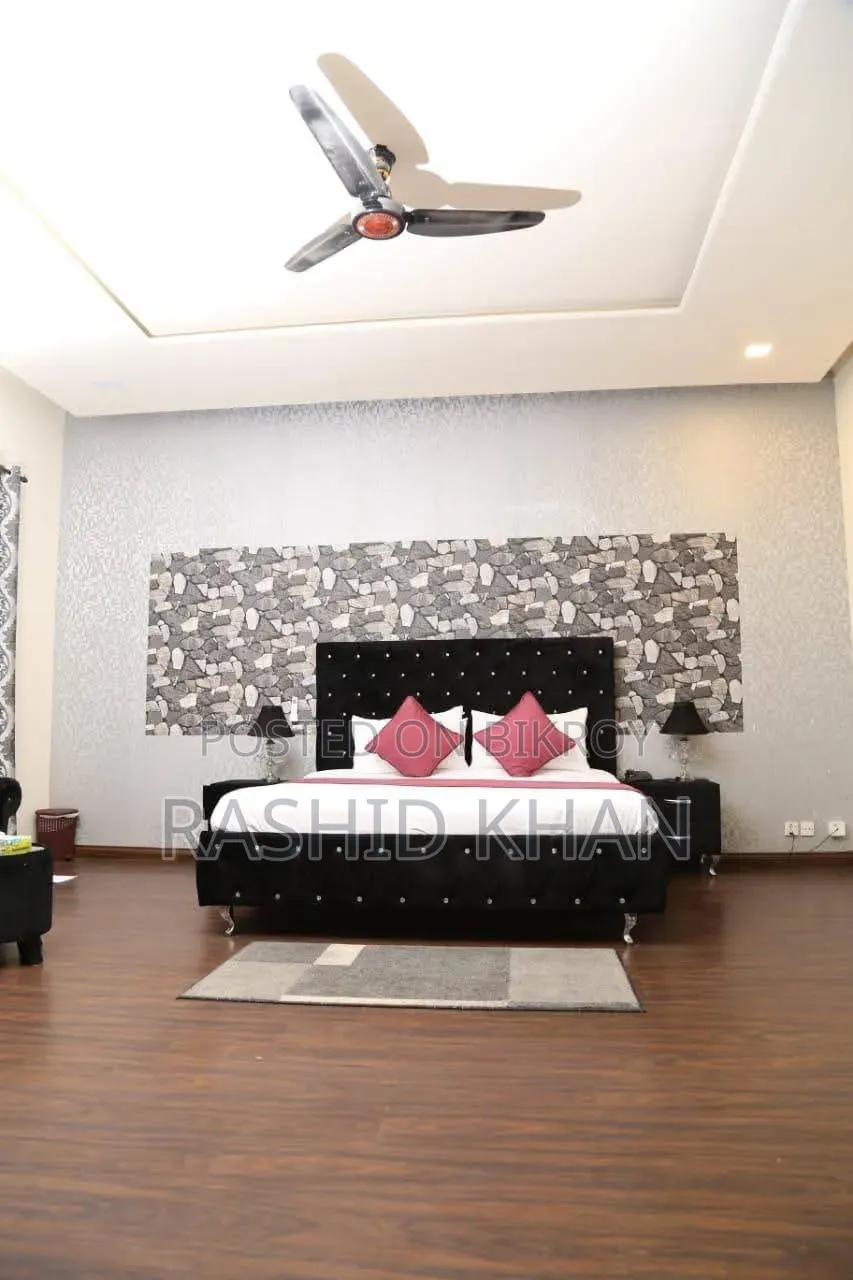 Furnished 3 Bedroom Apartment in Dhaka Full Furnished, Bashundhara for Rent in Basundhara