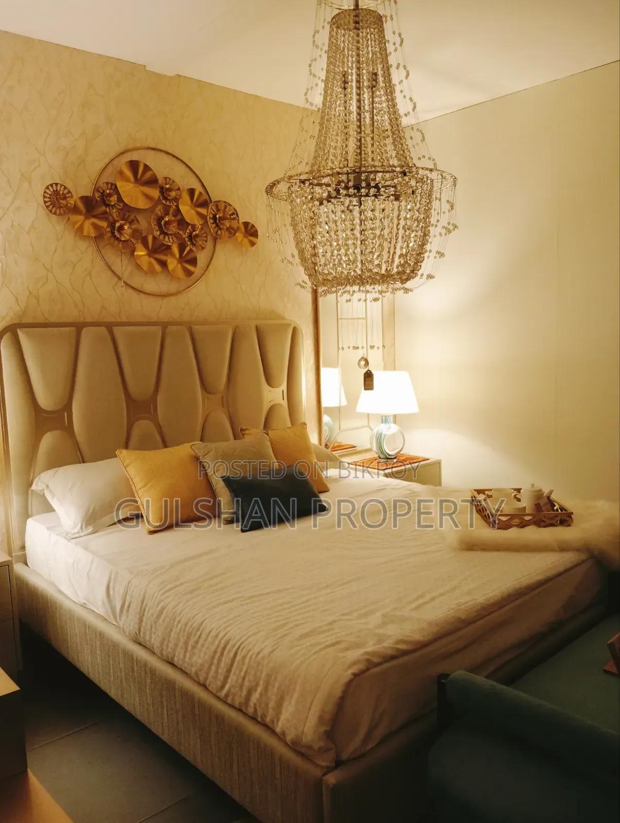 Banani Luxurious Commercial Space for Rent First Floor 2500 sq ft in Gulshan