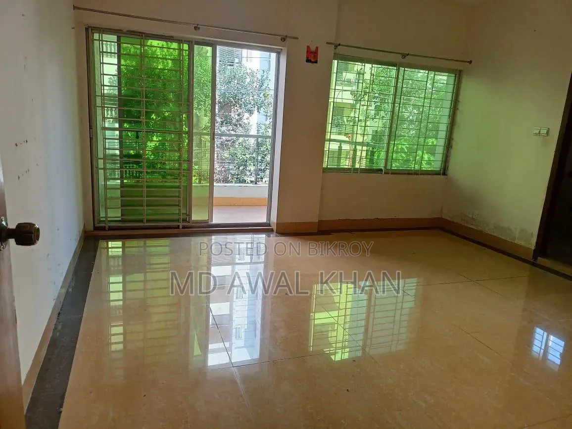 3200 Square Feet Office Rent at Banani in Banani