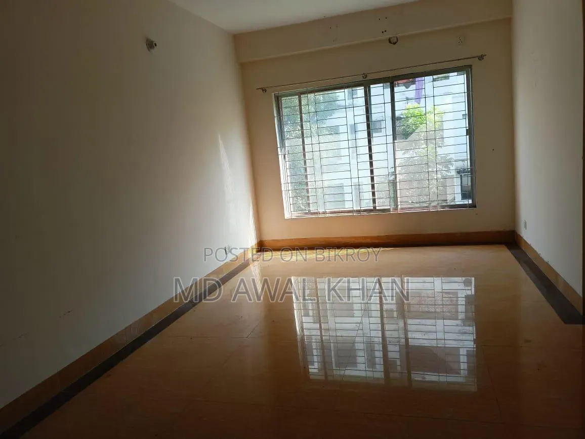 3200 Square Feet Office Rent at Banani in Banani