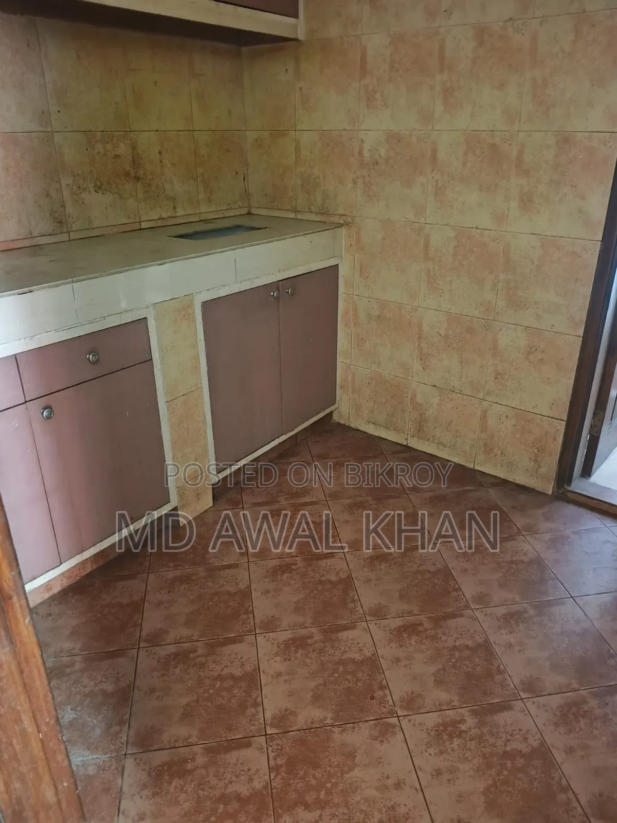 1900 Square Feet Ground Floor Rent at Banani in Banani