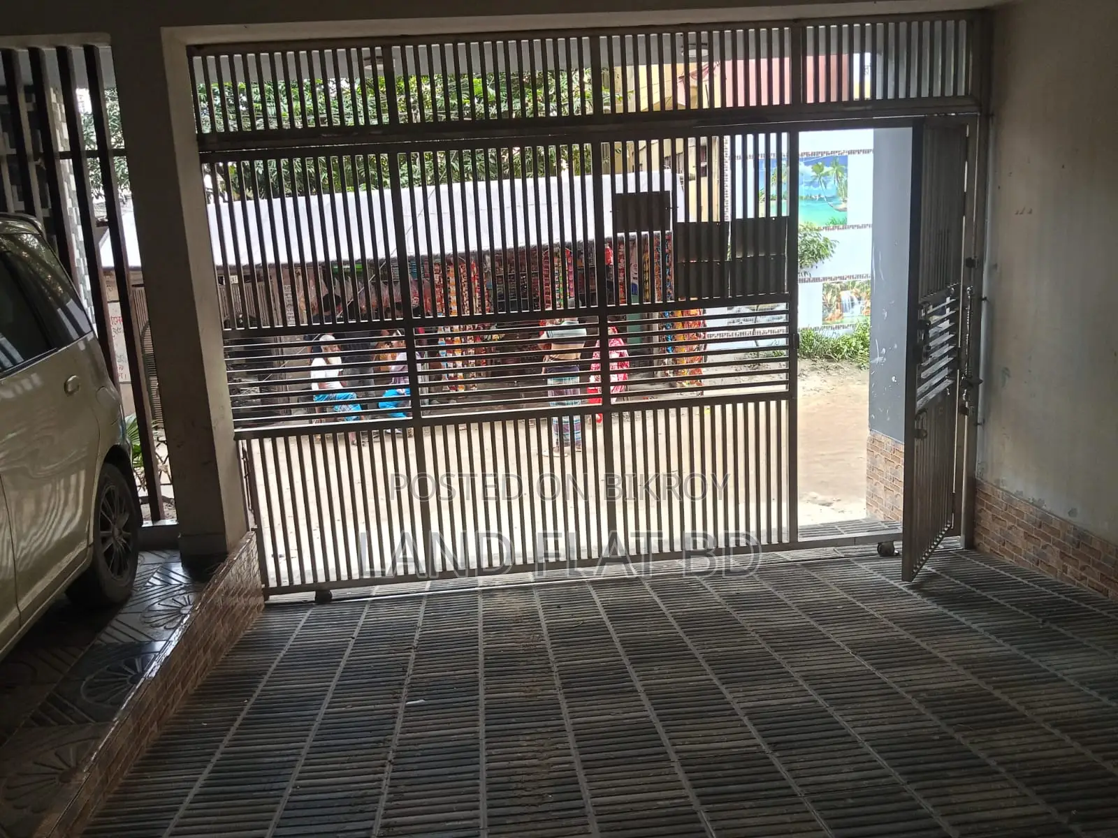 3 Bedroom Apartment in Land Flat Bd., Mohammadpur for sale in Mohammadpur