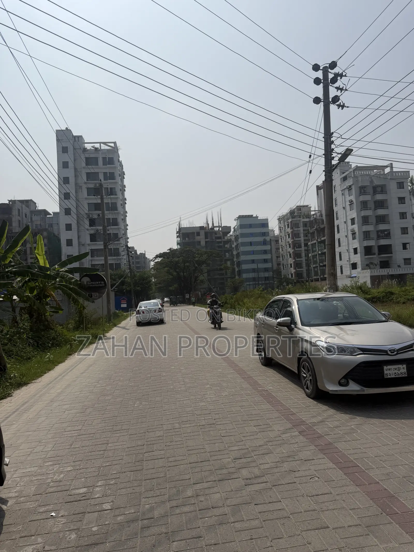 Bashundhura J Block 60 Ft Road 05 Katha Plot For Sale in Basundhara