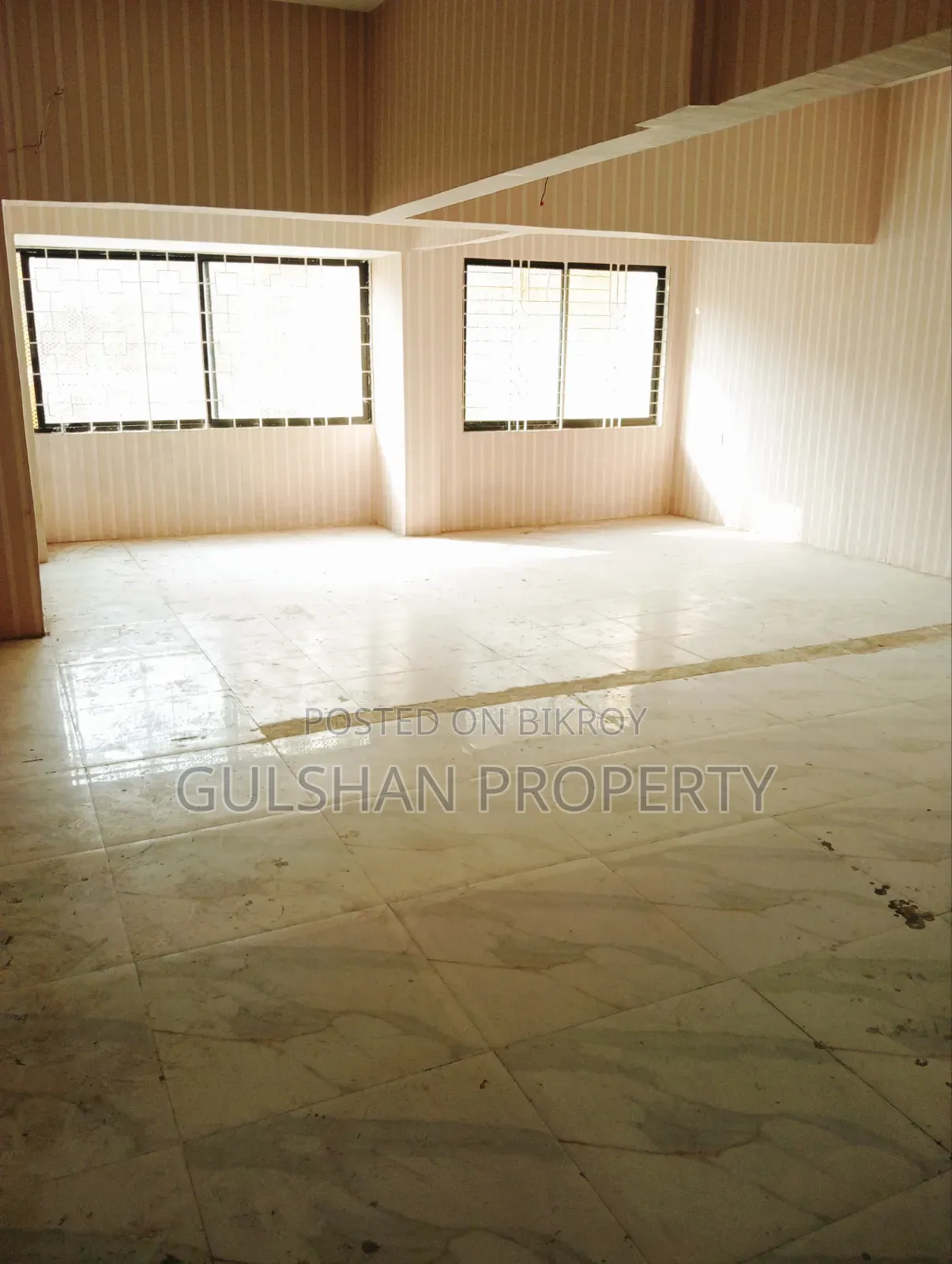 3000 sq ft Office Rent First Floor in Gulshan