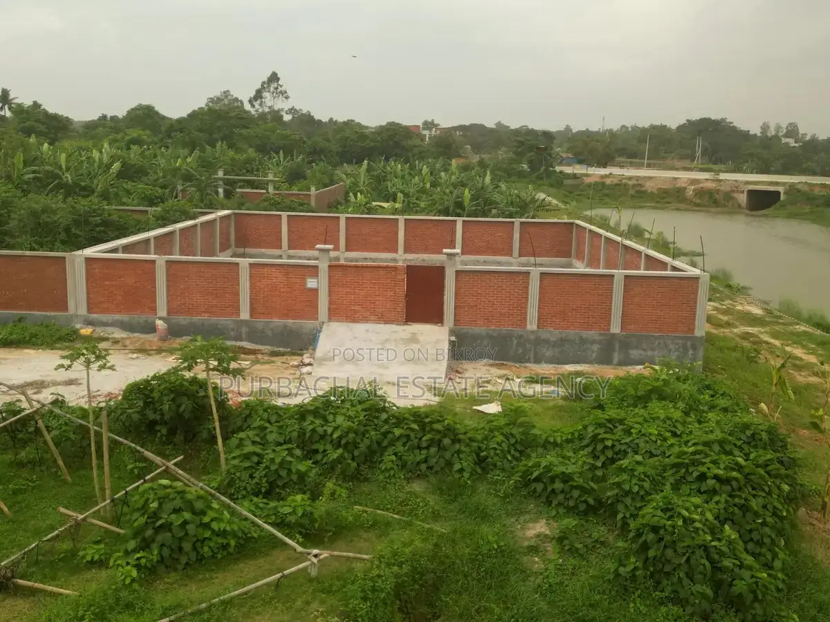 10 Katha Plot Near Lake - Purbachal Sec 17 in Purbachal