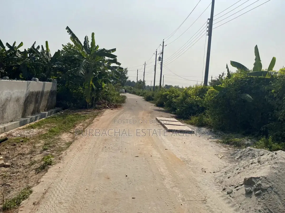 On 75 Ft Road: 10 Katha Plot, Purbachal Sector 7 in Purbachal