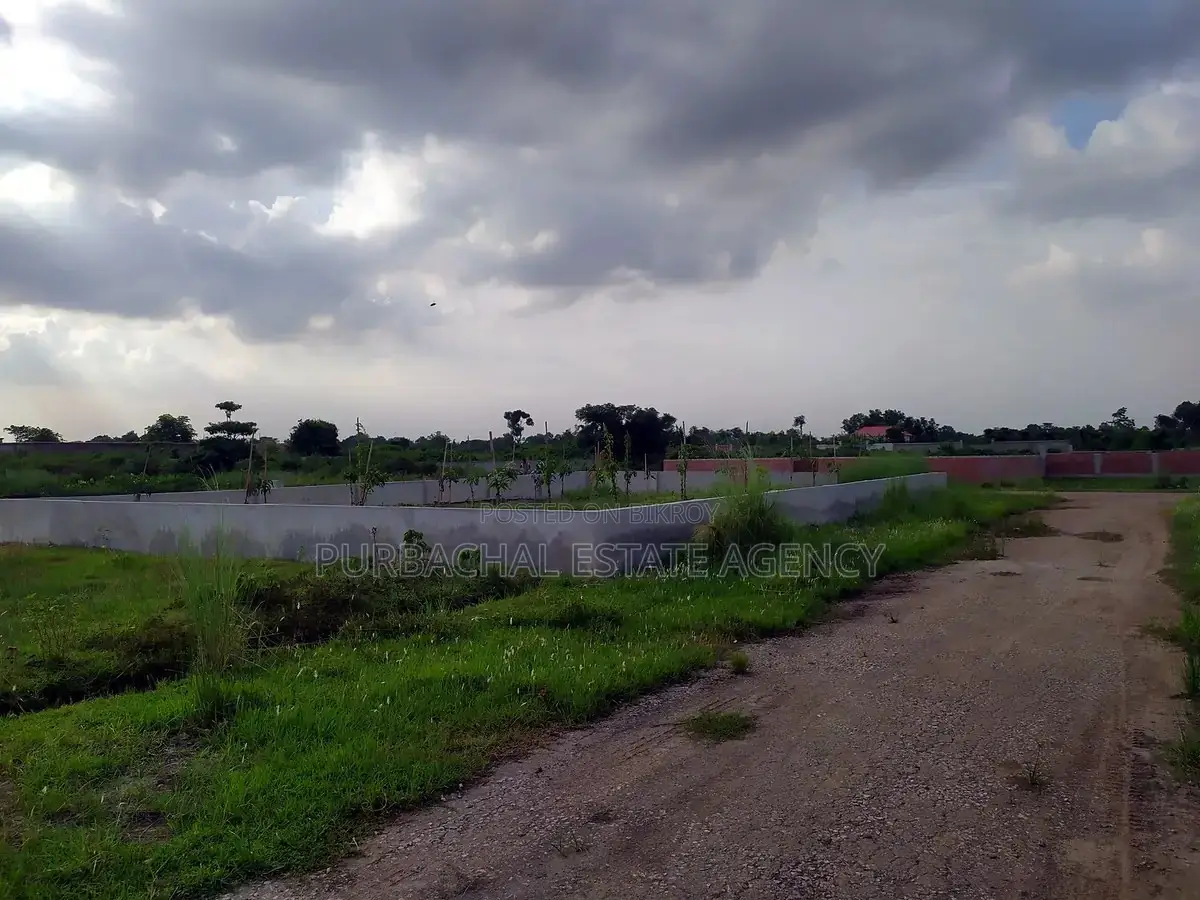 RAJUK Purbachal Sector 11: 5 Katha Plot on 57 Ft Road in Purbachal