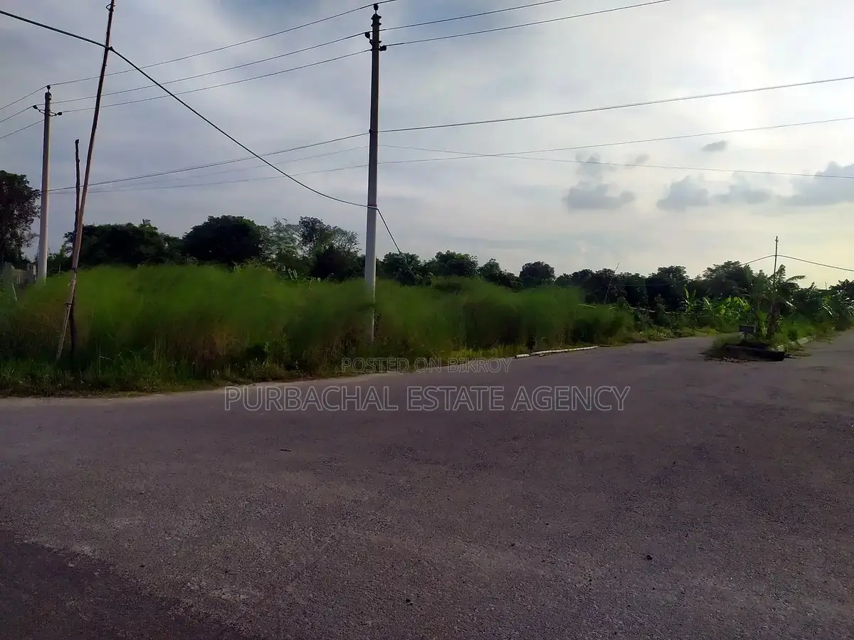 South-Facing 5.2 Katha Plot Near 150 Ft Road - Purbachal Sec 10 in Purbachal