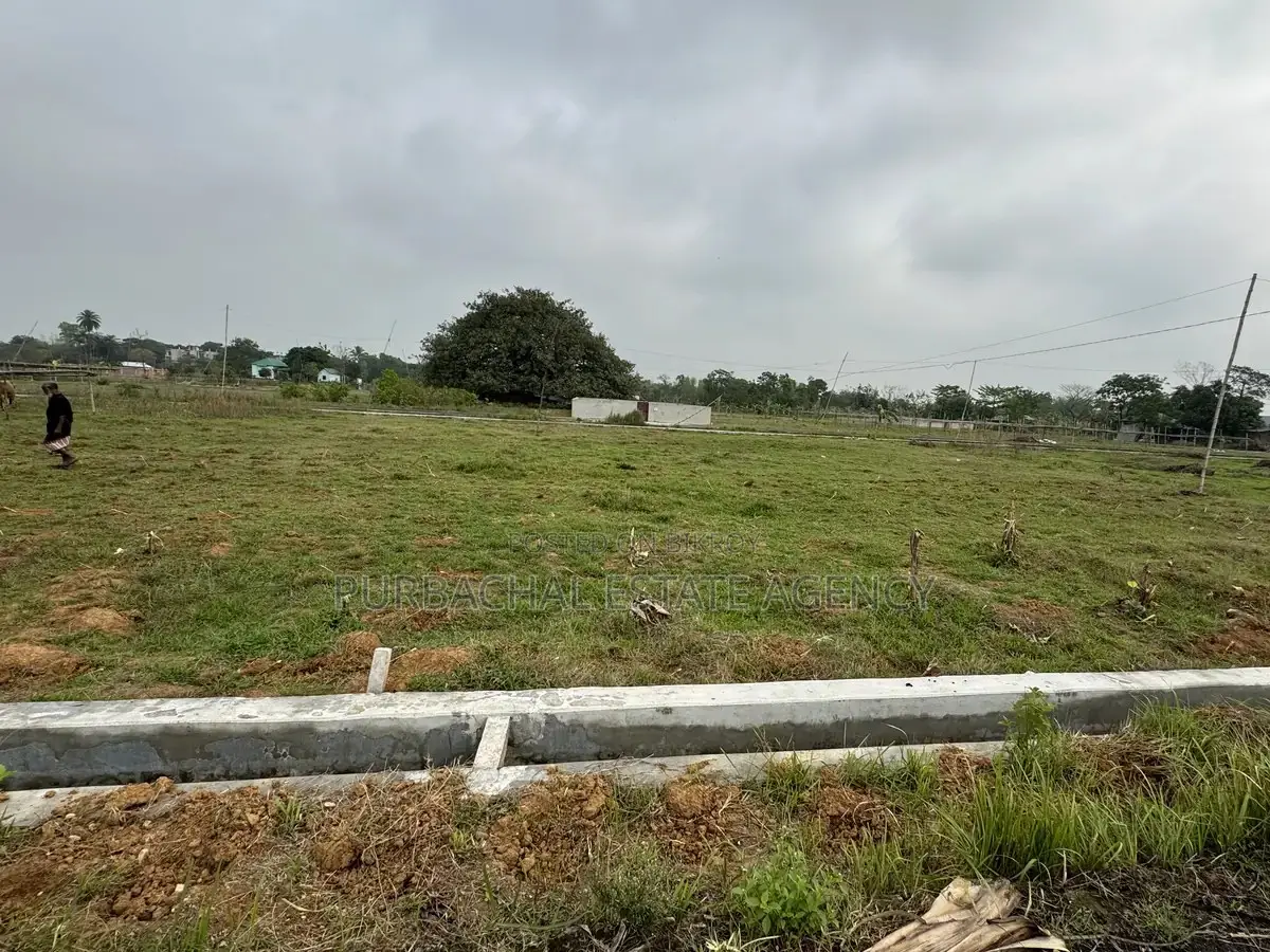 5 Katha Plot Near Lake & 75 Ft Road, Purbachal Sector 20 in Purbachal