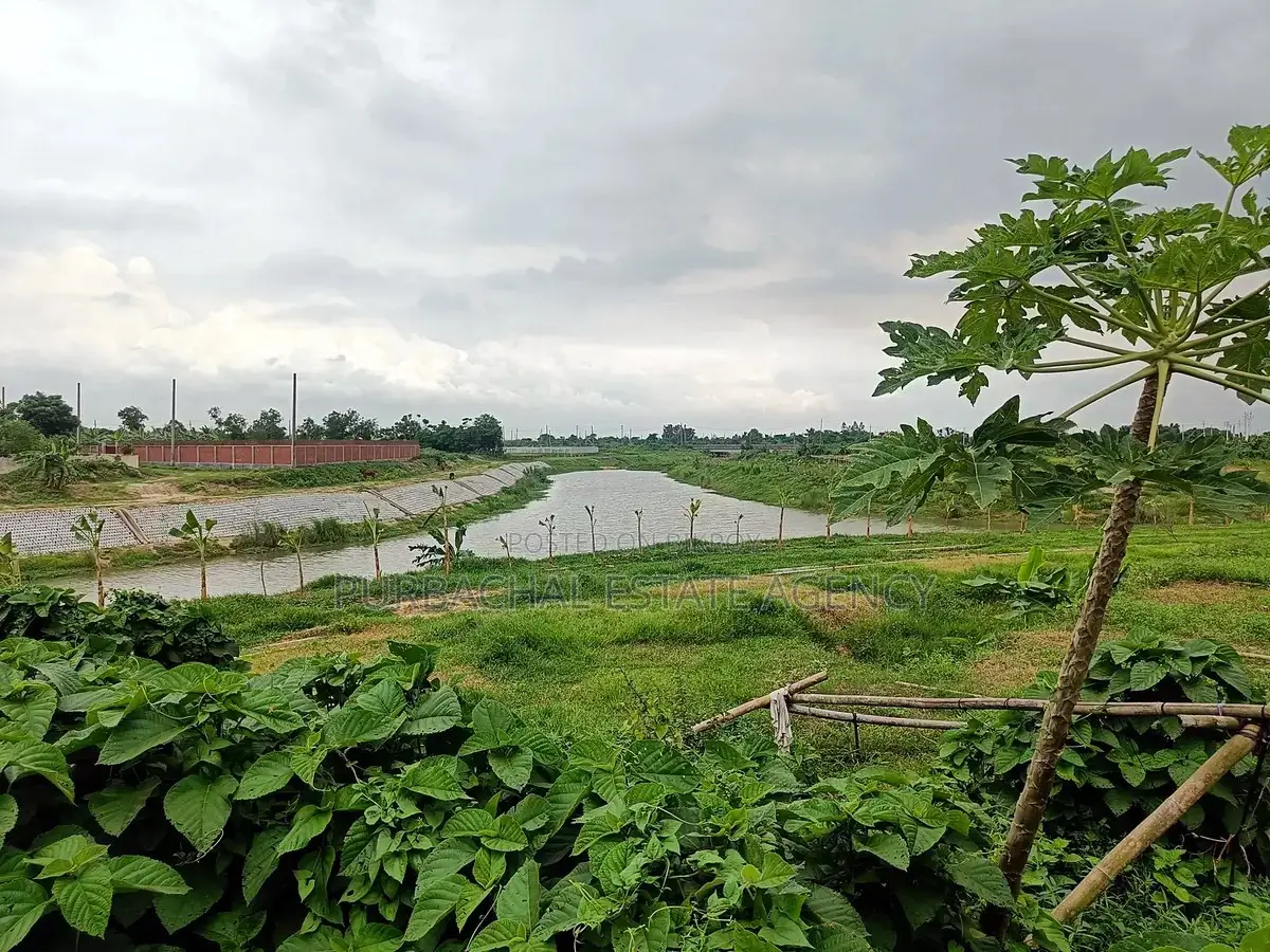 Near 150 Ft Road: 5 Katha Corner Plot, Purbachal Sector 28 in Purbachal