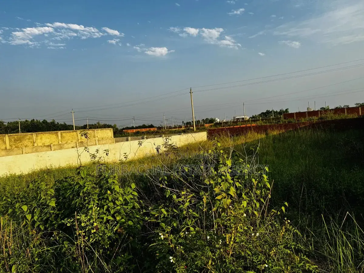 Near Playground: 3 Katha Corner Plot, Purbachal Sector 21 in Purbachal