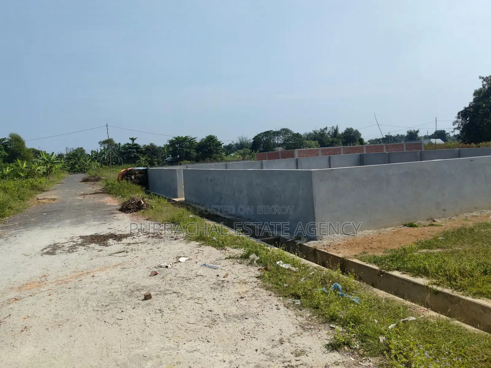 পাশাপাশি দুটি প্লট, ১০০ ফুট রাস্তার কাছে মোট ৬ কাঠা, পূর্বাচল সেক্টর ২৮ in Purbachal