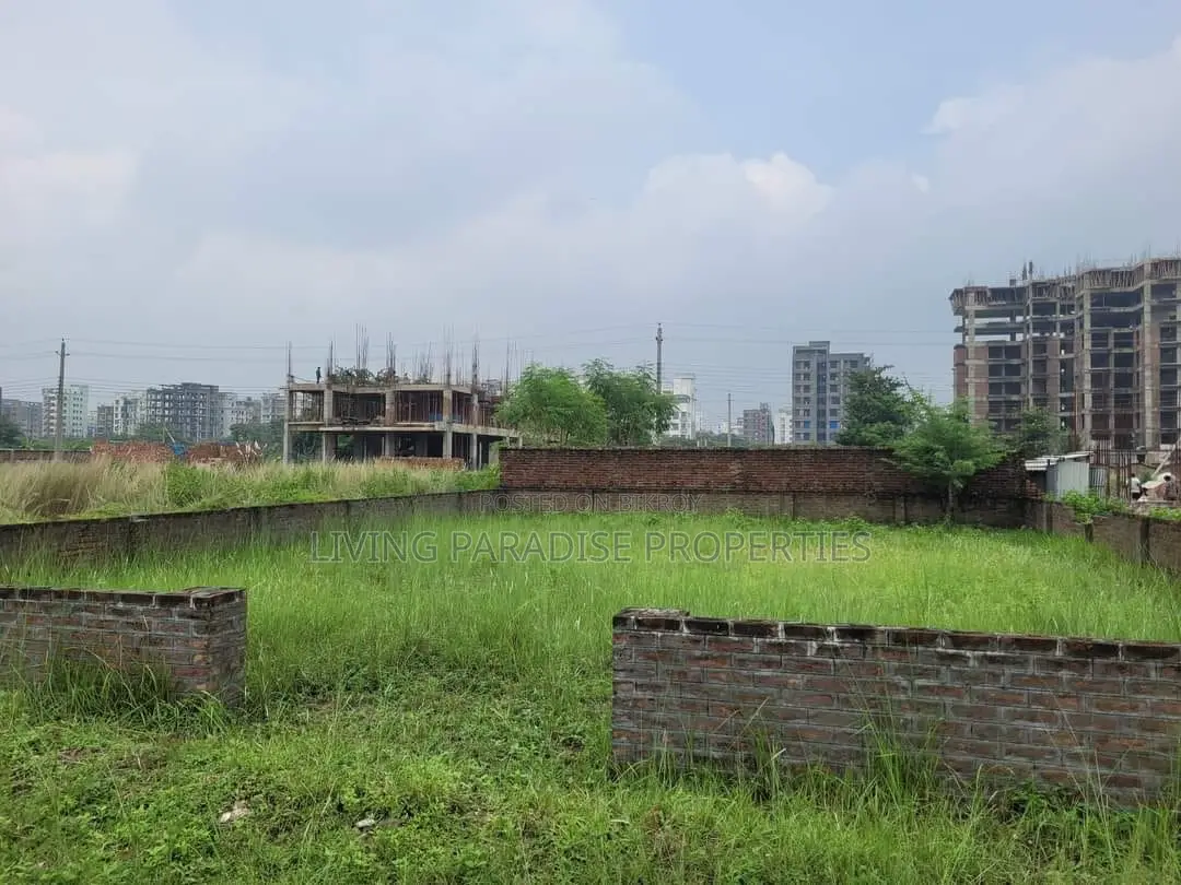 N-Block | 10 Katha Plot | South Face | Bashundhara R/A in Basundhara