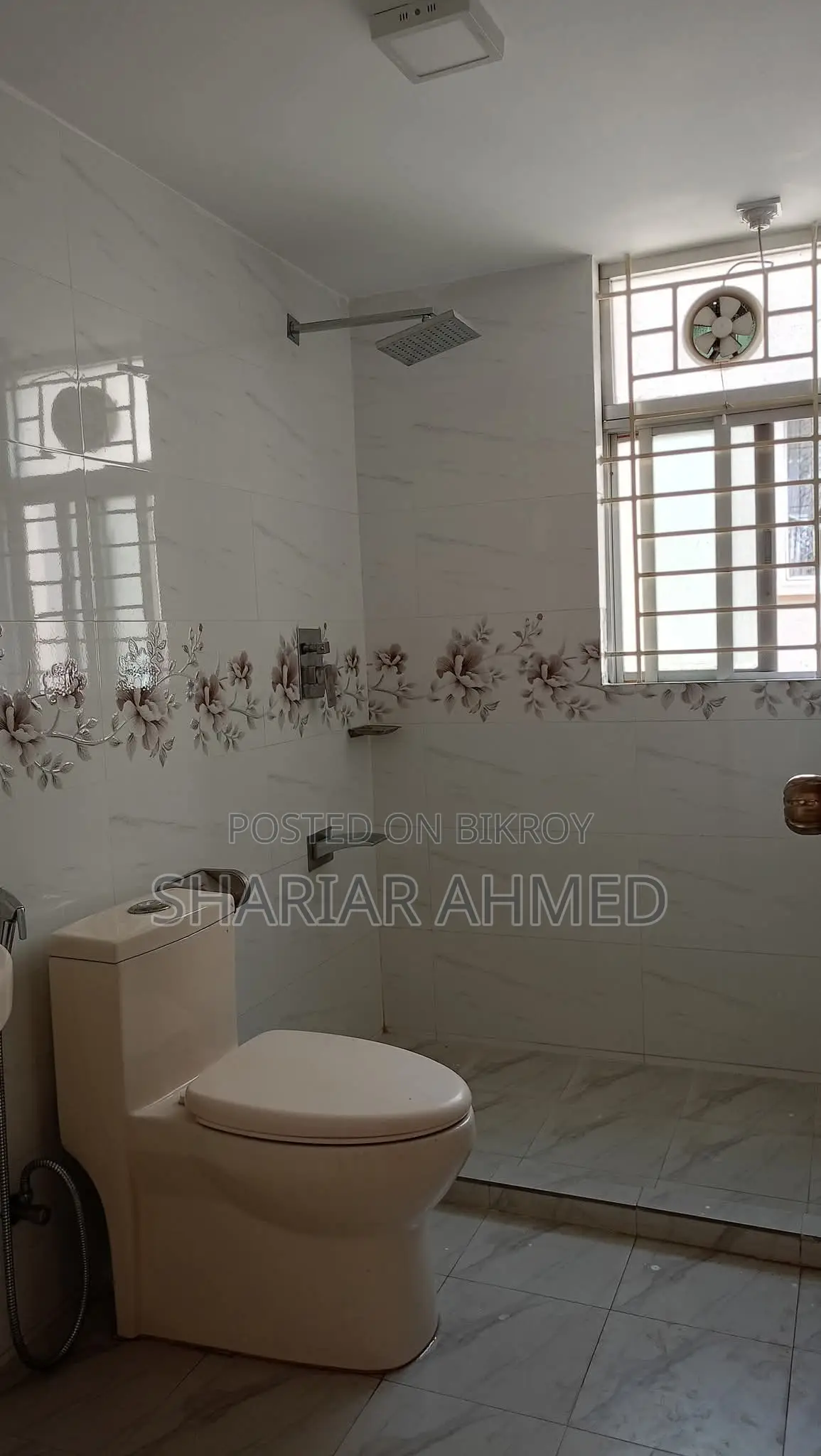 Brand New 3bed 2600 Sqft Flat Rent in BANANI in Banani