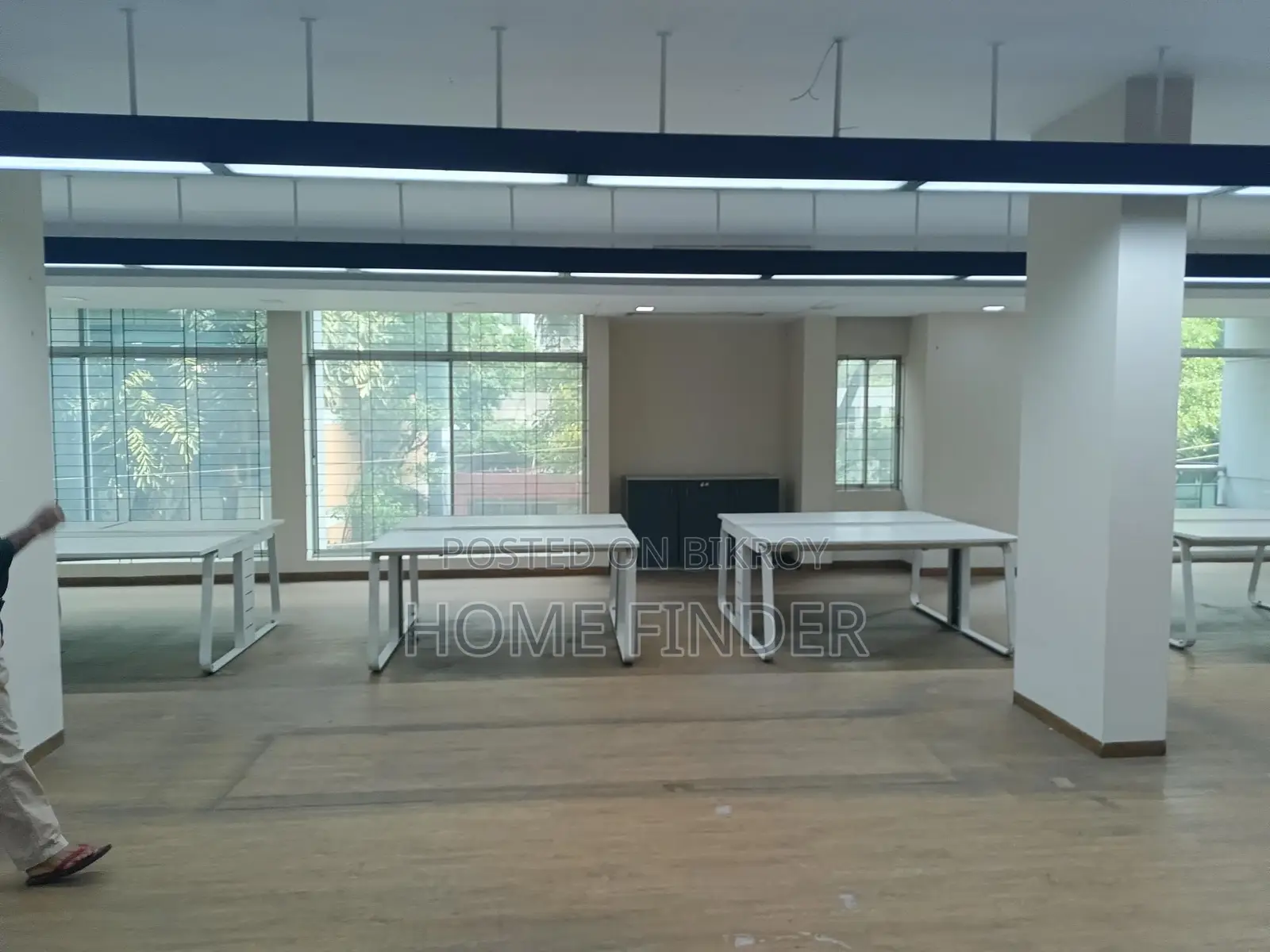 6060 Sqft Well Decorated Office Rent in Gulshan in Gulshan