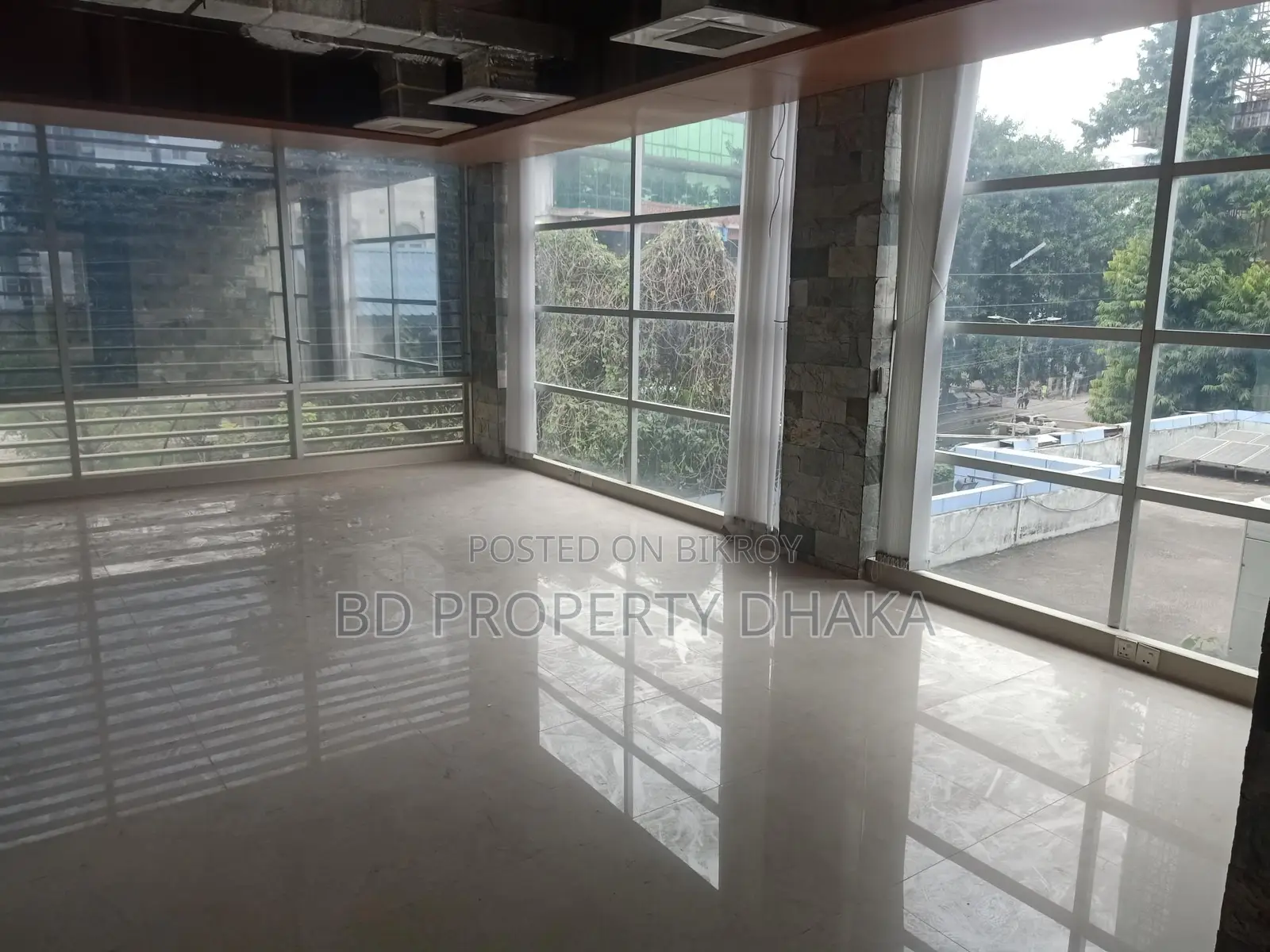 4000 Sqft ground floor shop /showroom/code Rent in Gulshan in Gulshan