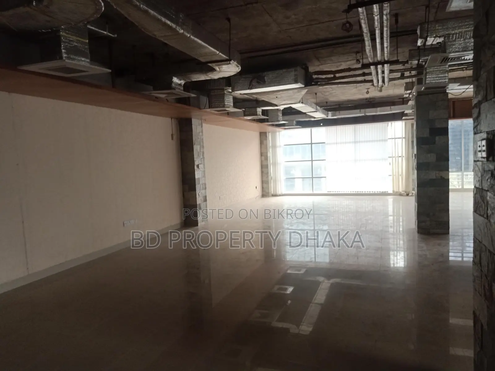 4000 Sqft ground floor shop /showroom/code Rent in Gulshan in Gulshan