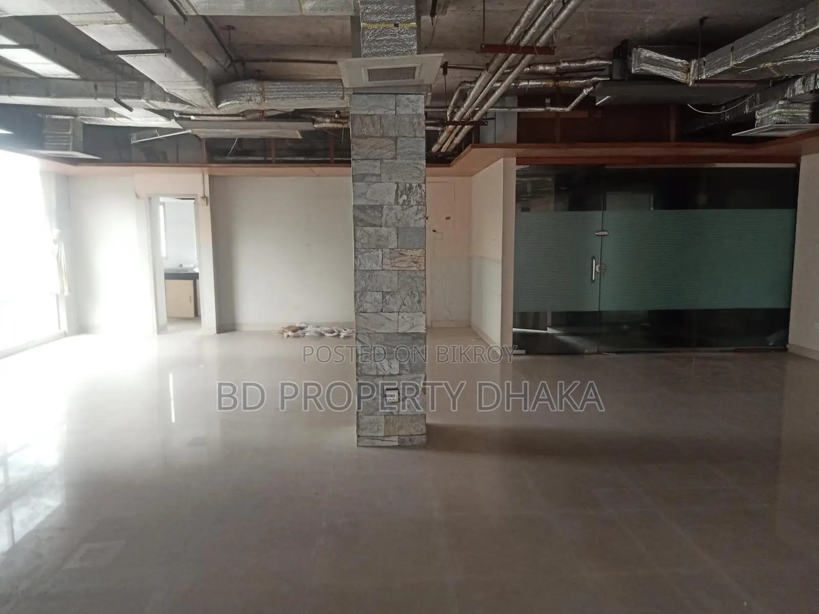 4000 Sqft ground floor shop /showroom/code Rent in Gulshan in Gulshan