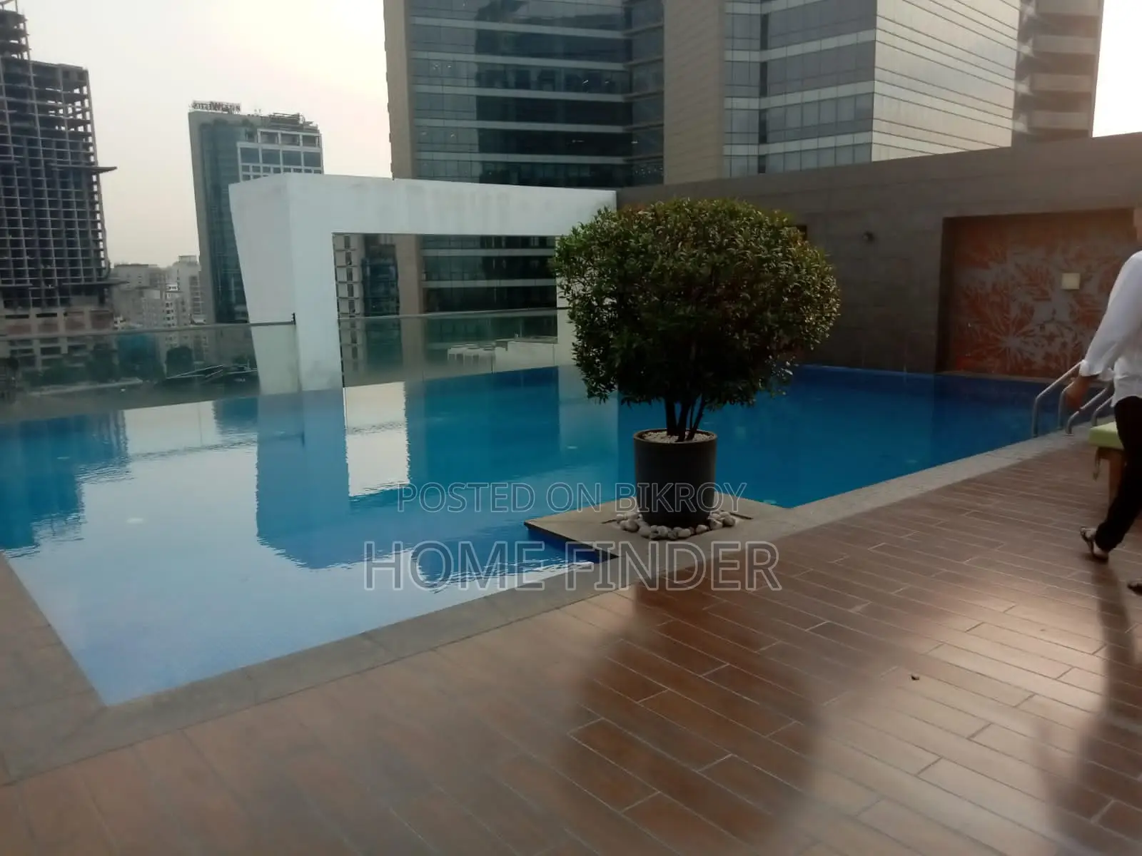Swimming Pool Gym Facilities Furnished Flat Rent In GULSHAN 2 in Gulshan
