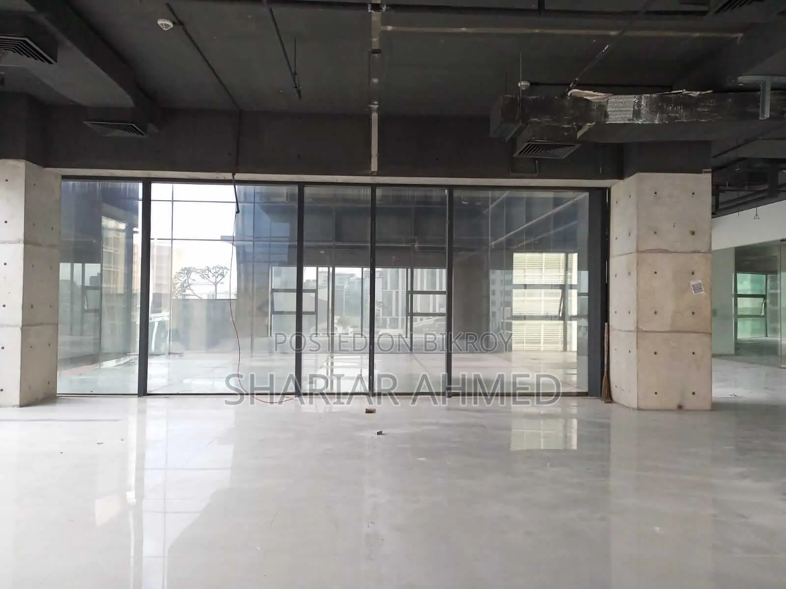 3300 Sqft Commercial Approved Open Floor Rent In Gulshan Avenue in Gulshan